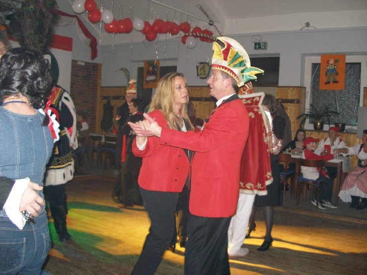 KG IWW 2009 Dreigestirn-Ball (96).jpg